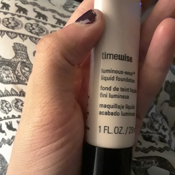 Foundation - Picture 2 of 4